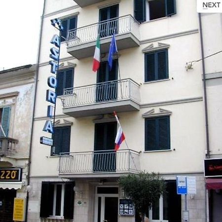 Hotel Astoria Viareggio Exterior foto